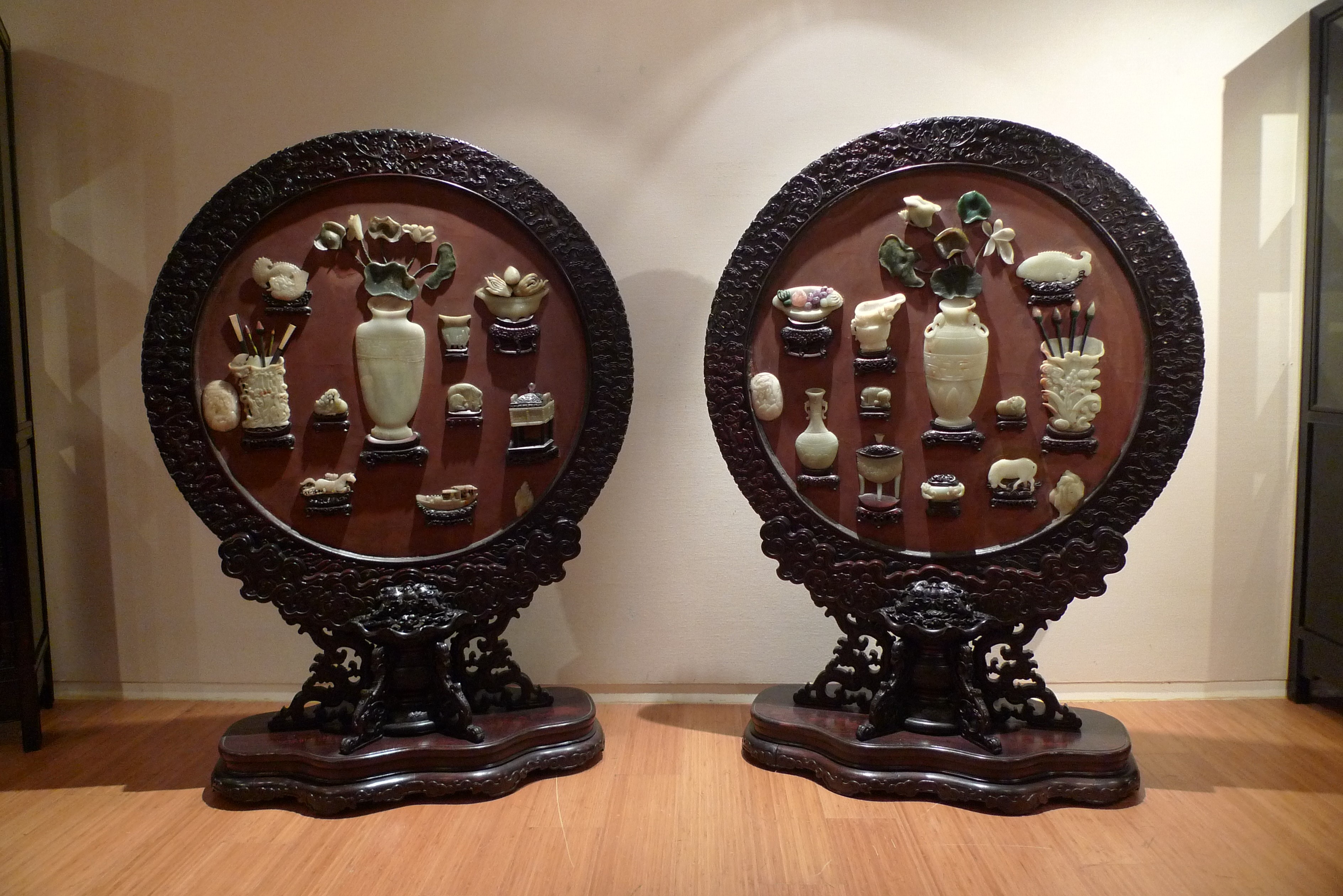 台北故宫收藏的恭王府家具